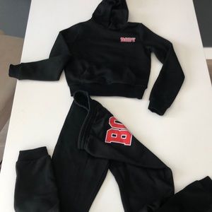 Black sweat suit set cropped hoodie top. Sold as a set. Runs small